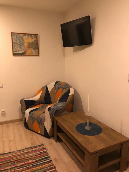 Villa Casa Cu Trandafiri à Baia Mare Extérieur photo